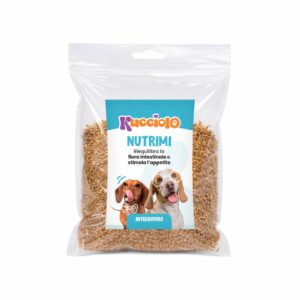 Bustina trasparente con mangime secco "Cucciolo Nutrimi" per stimolare l'appetito dei cani.